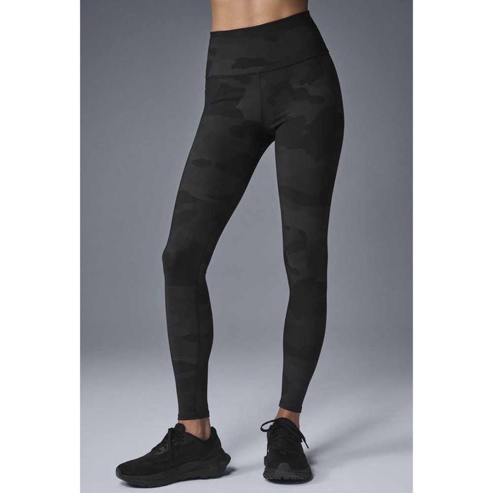 ALO Yoga Women's Black Camo High-Rise Leggings